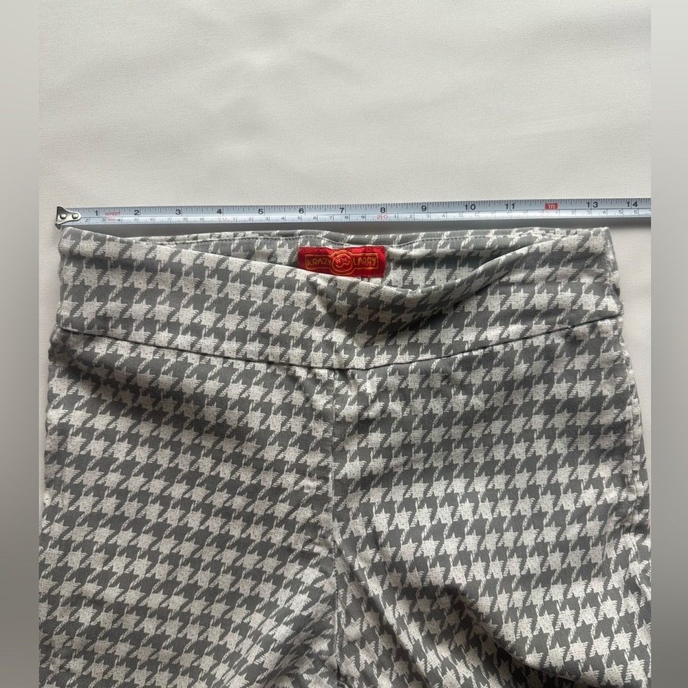 Houndstooth Patterned Pants With Stretch. Size 8.… - image 7